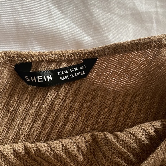 SHEIN one shoulder top - Picture 2 of 2